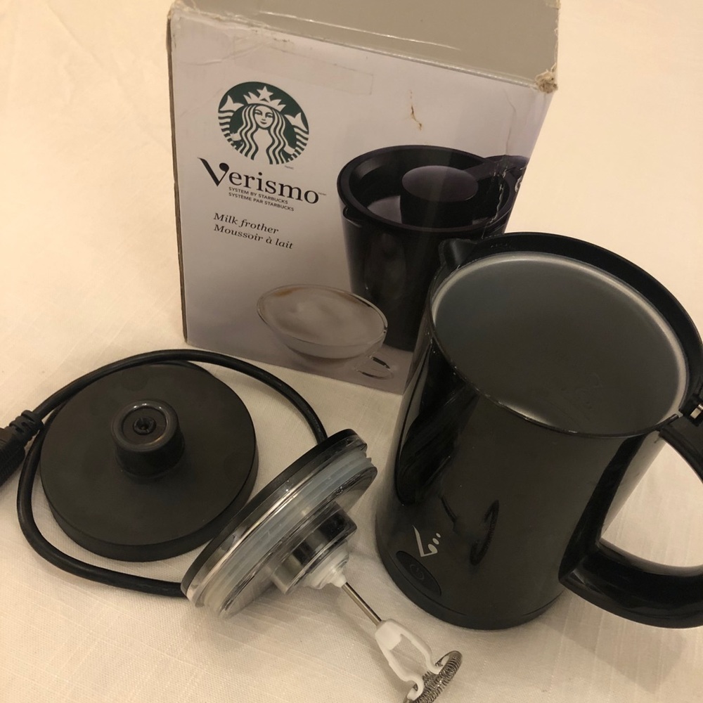 Starbucks Verismo Milk Frother